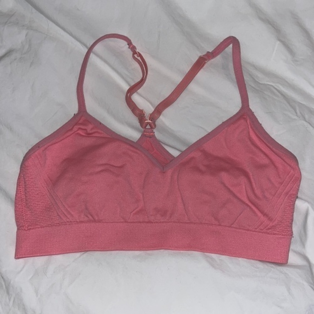 VICTORIA’S SECRET PINK SPORT BRA